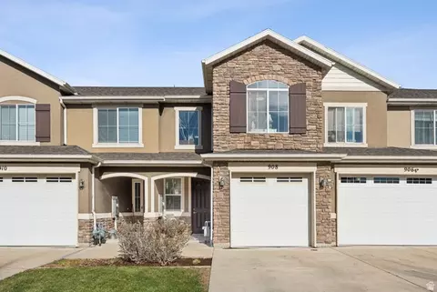 908 Halstead Dr N, North Salt Lake, UT 84054