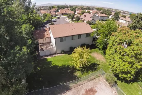 View/Area - 1136 N 700 W #195, Centerville, UT 84014 photo 3 of 5
