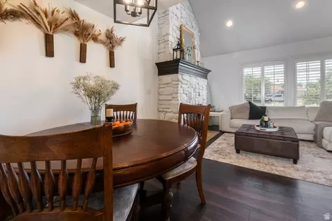 Dining - 1136 N 700 W #195, Centerville, UT 84014 photo 2 of 2
