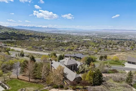 View/Area - 1714 Ridge Point Dr E, Bountiful, UT 84010 photo 5 of 8