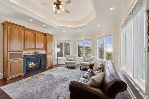 Living - 1714 Ridge Point Dr E, Bountiful, UT 84010 photo 10 of 13