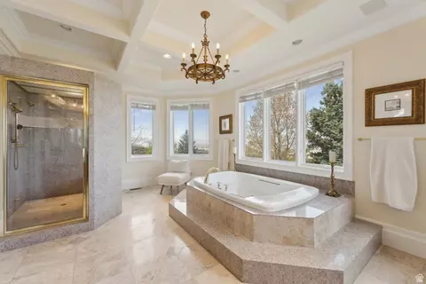 Bath - 1714 Ridge Point Dr E, Bountiful, UT 84010 photo 5 of 10
