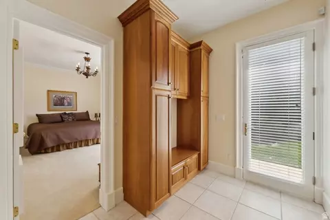 Entry Way - 1714 Ridge Point Dr E, Bountiful, UT 84010 photo 11 of 11