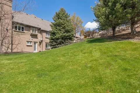 Exterior - 1714 Ridge Point Dr E, Bountiful, UT 84010 photo 13 of 33