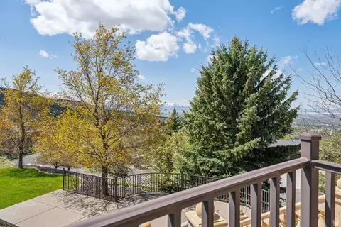 Exterior - 1714 Ridge Point Dr E, Bountiful, UT 84010 photo 24 of 33