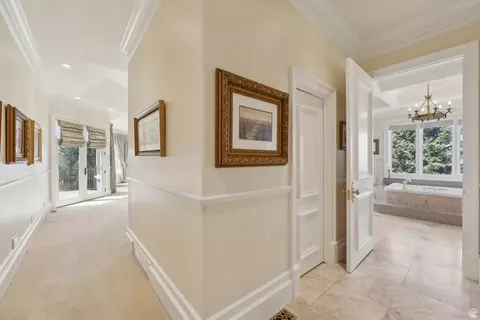 Entry Way - 1714 Ridge Point Dr E, Bountiful, UT 84010 photo 10 of 11