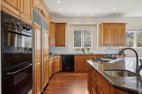Kitchen - 1714 Ridge Point Dr E, Bountiful, UT 84010 photo 2 of 13