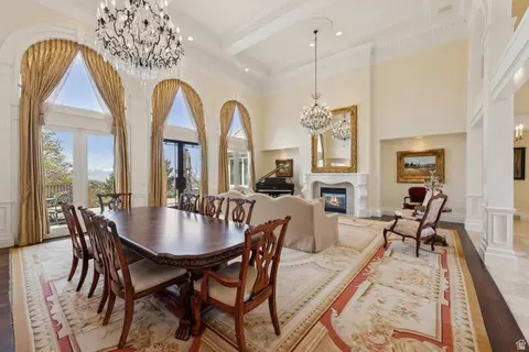 Dining - 1714 Ridge Point Dr E, Bountiful, UT 84010 photo 5 of 6