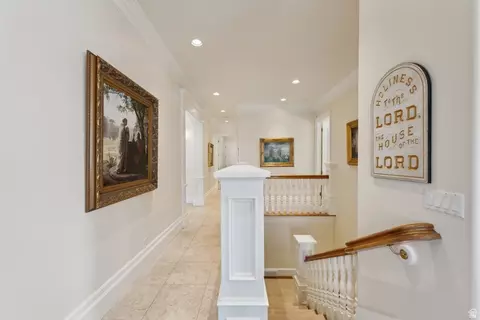 Entry Way - 1714 Ridge Point Dr E, Bountiful, UT 84010 photo 7 of 11