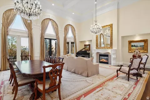 Dining - 1714 Ridge Point Dr E, Bountiful, UT 84010 photo 2 of 6