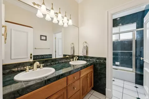 Bath - 1714 Ridge Point Dr E, Bountiful, UT 84010 photo 10 of 10