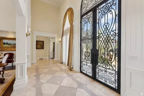 Entry Way - 1714 Ridge Point Dr E, Bountiful, UT 84010 photo 3 of 11