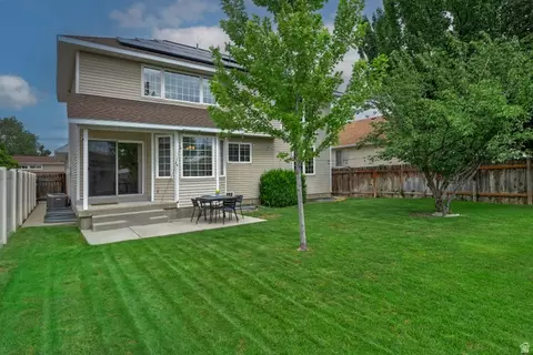 Exterior - 236 E Ashbrook Cir, Midvale, UT 84047 photo 7 of 11
