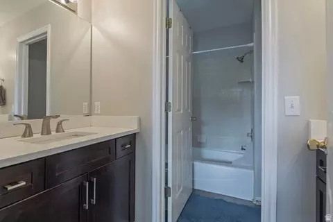 Bath - 236 E Ashbrook Cir, Midvale, UT 84047 photo 3 of 6