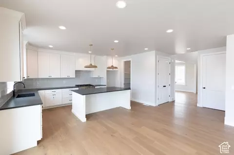 Kitchen - 811 E 350 N #2, Salem, UT 84653 photo 3 of 4