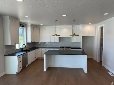 Kitchen - 811 E 350 N #2, Salem, UT 84653 photo 1 of 4