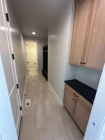 Entry Way - 811 E 350 N #2, Salem, UT 84653 photo 5 of 9