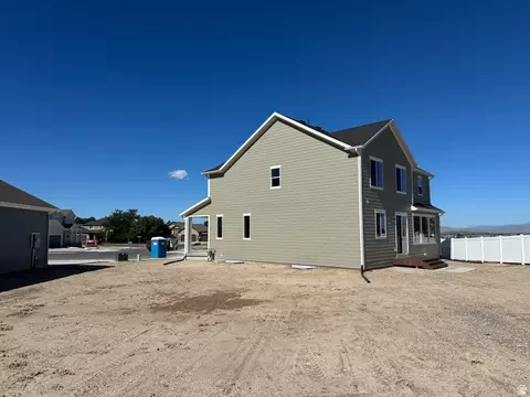 Exterior - 811 E 350 N #2, Salem, UT 84653 photo 5 of 6