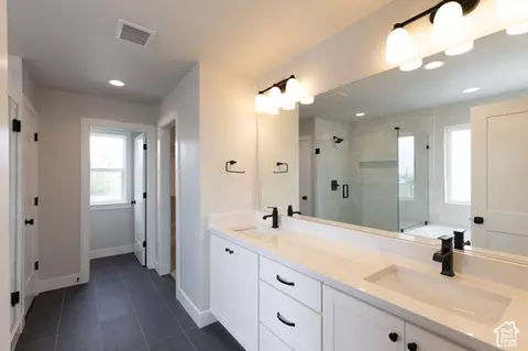 Bath - 811 E 350 N #2, Salem, UT 84653 photo 5 of 7