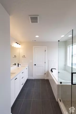Bath - 811 E 350 N #2, Salem, UT 84653 photo 3 of 7
