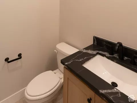 Bath - 811 E 350 N #2, Salem, UT 84653 photo 1 of 7