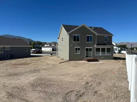 Exterior - 811 E 350 N #2, Salem, UT 84653 photo 6 of 6