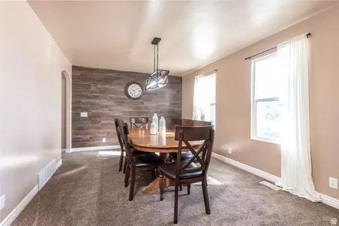 Dining - 10162 S Solstice View Dr W, Copperton, UT 84006 photo 1 of 1