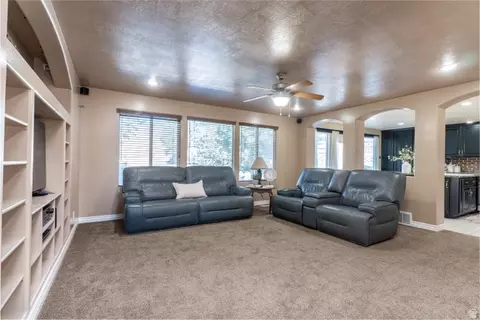 Living - 10162 S Solstice View Dr W, Copperton, UT 84006 photo 2 of 4