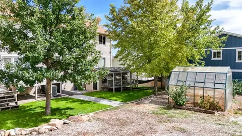 Exterior - 10162 S Solstice View Dr W, Copperton, UT 84006 photo 4 of 8