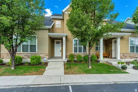 7176 S Beamon St, West Jordan, UT 84084