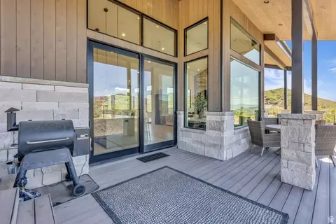 Exterior - 11343 N Soaring Hawk Ln #5, Hideout, UT 84036 photo 7 of 10