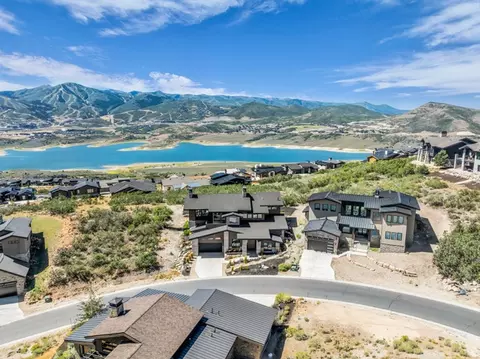 View/Area - 11343 N Soaring Hawk Ln #5, Hideout, UT 84036 photo 1 of 2