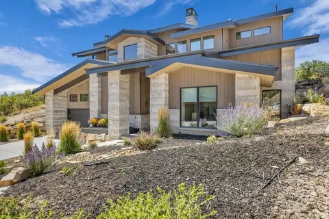 Exterior - 11343 N Soaring Hawk Ln #5, Hideout, UT 84036 photo 3 of 10