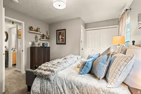 Bedroom - 886 E Hamlet Cir N, Midway, UT 84049 photo 2 of 5