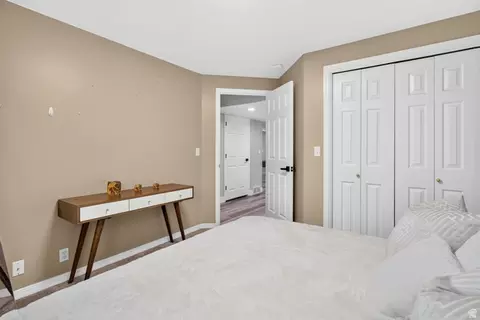 Bedroom - 13702 S Hackamore Dr E, Draper, UT 84020 photo 7 of 9