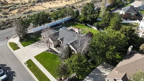 View/Area - 13702 S Hackamore Dr E, Draper, UT 84020 photo 7 of 9