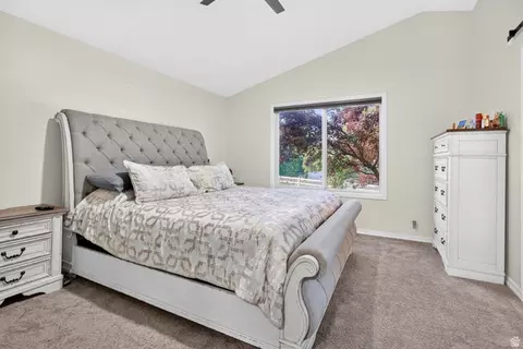 Bedroom - 13702 S Hackamore Dr E, Draper, UT 84020 photo 3 of 9