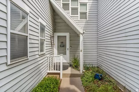 Exterior - 1146 N Regent Ct W #14, Orem, UT 84057 photo 4 of 10
