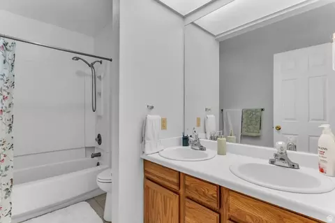 Bath - 1146 N Regent Ct W #14, Orem, UT 84057 photo 2 of 3