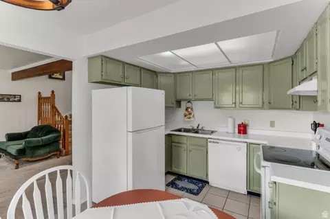 Kitchen - 1146 N Regent Ct W #14, Orem, UT 84057 photo 1 of 2