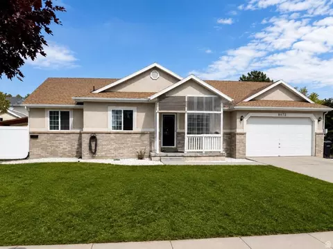 8672 S Mcginnis Ln, West Jordan, UT 84081