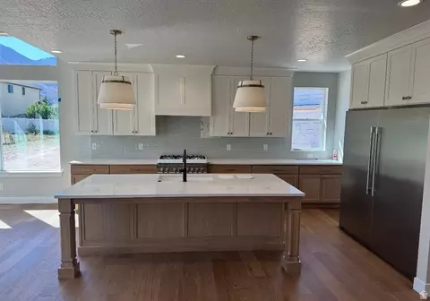 Kitchen - 819 E 370 N #03, Salem, UT 84653 photo 1 of 1