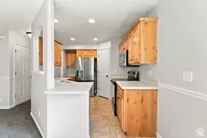 Entry Way - 803 W Brookside Ct, Payson, UT 84651 photo 2 of 2