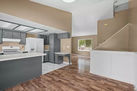 Entry Way - 160 W 200 S, Willard, UT 84340 photo 1 of 1