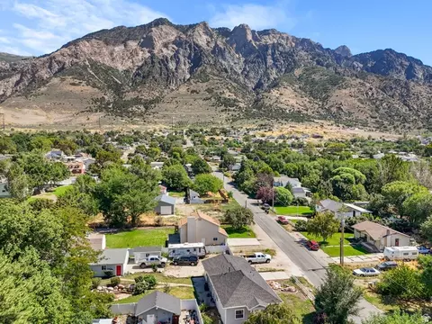 View/Area - 160 W 200 S, Willard, UT 84340 photo 6 of 6