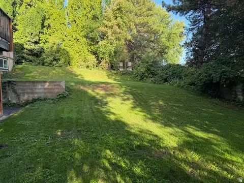 2829 E Willow Bnd, Sandy, UT 84093 photo 4