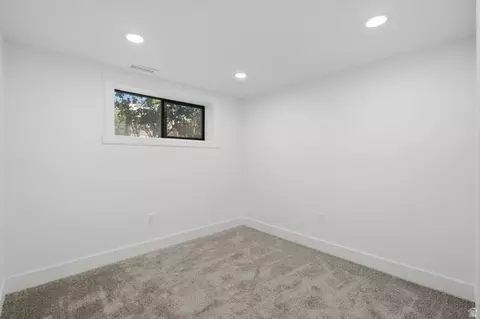 Bedroom - 2936 E La Joya Dr S, Holladay, UT 84124 photo 5 of 5
