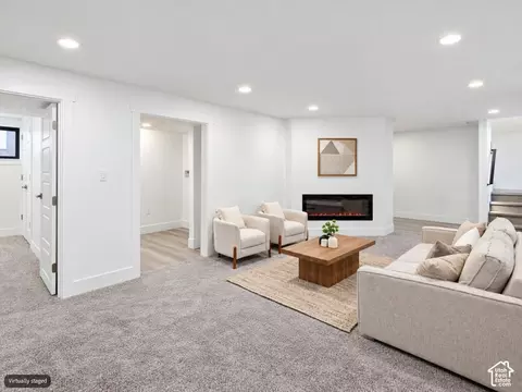Living - 2936 E La Joya Dr S, Holladay, UT 84124 photo 6 of 6