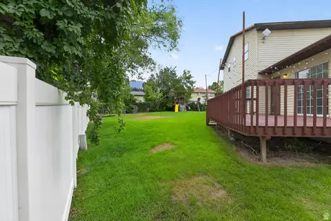 Exterior - 110 W 1960 N, Orem, UT 84057 photo 4 of 5