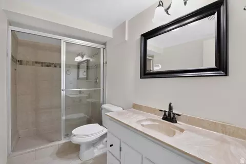 Bath - 110 W 1960 N, Orem, UT 84057 photo 2 of 5